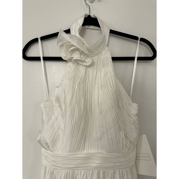 Mac Duggal Size 0 $398 NWT Rosette Halter White Chiffon Pleated Gown - Picture 6 of 12